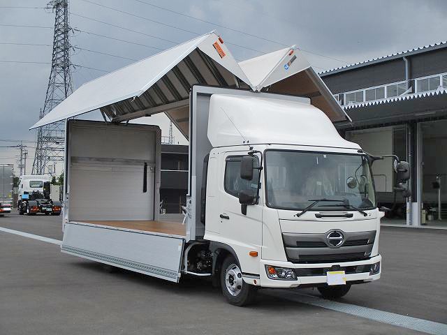 日野中型アルミウィング