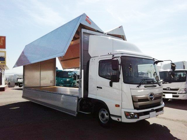 日野新型レンジャー 中型アルミウィング 