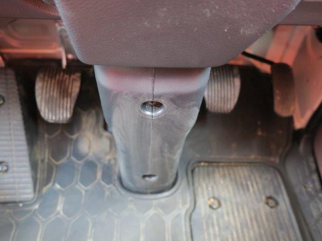 中古トラック 日野クレーン付平ボディ #24