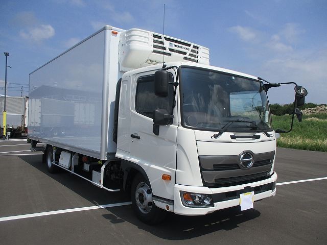 中古トラック 日野冷凍バン #2