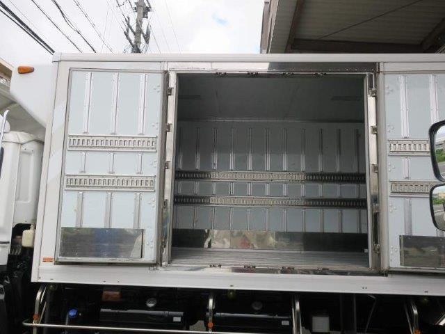 中古トラック いすゞ冷蔵冷凍車 #8