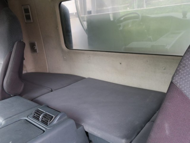 中古トラック 三菱ふそう平ボディアルミブロック #22