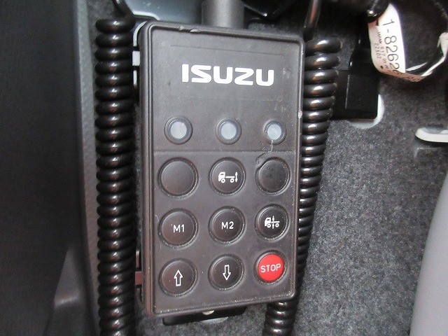 中古トラック いすゞ冷凍バン #21