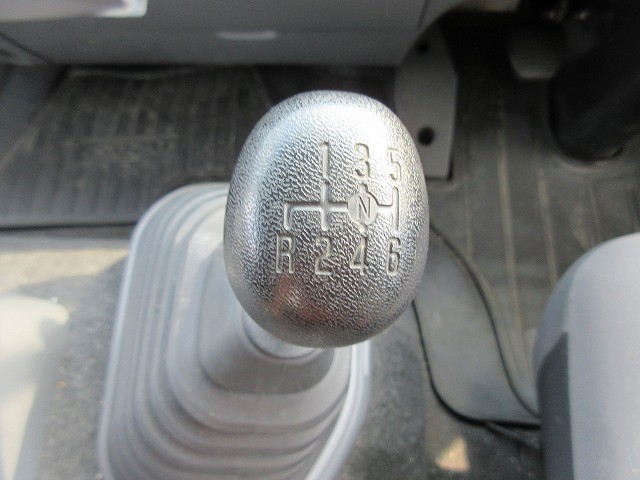 中古トラック いすゞ冷凍バン #15