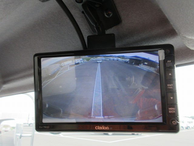 中古トラック いすゞ冷凍バン #17