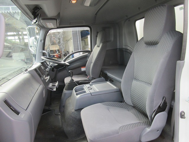 中古トラック いすゞ冷凍バン #21