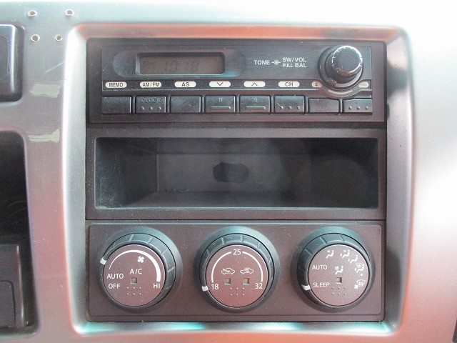 日産UD クオン 大型トラクタヘッド 