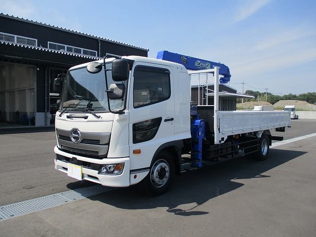 中古トラック 日野クレーン付平ボディ #2