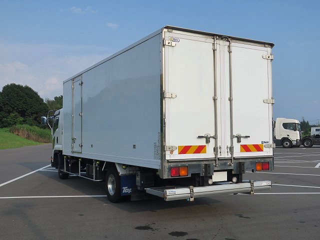 中古トラック いすゞ冷凍バン #4
