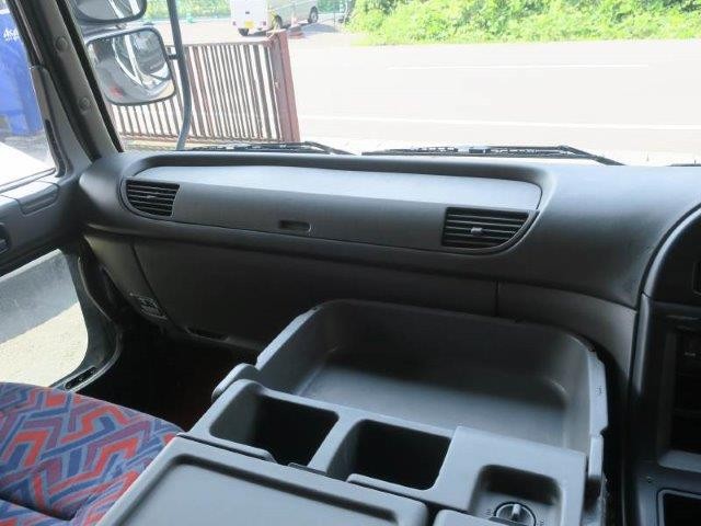 いすゞギガ トラクタヘッド