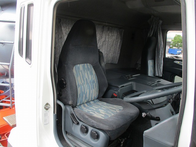 中古トラック 三菱ふそう粉粒体運搬車 #12