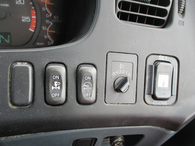 中古トラック 三菱ふそう粉粒体運搬車 #18