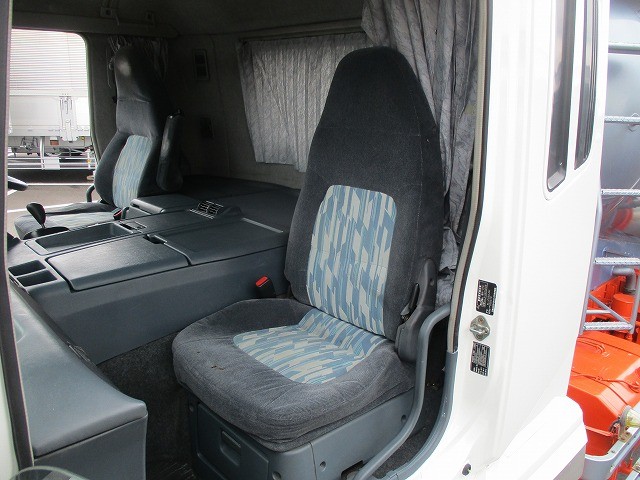中古トラック 三菱ふそう粉粒体運搬車 #21