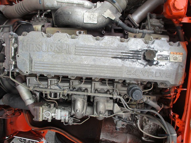 中古トラック 三菱ふそう粉粒体運搬車 #9