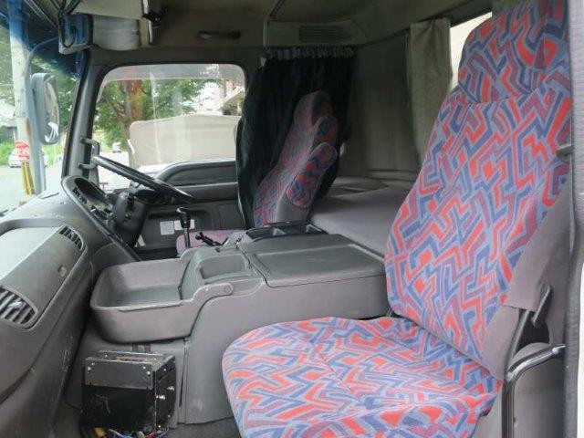 中古トラック いすゞ冷凍バン #22