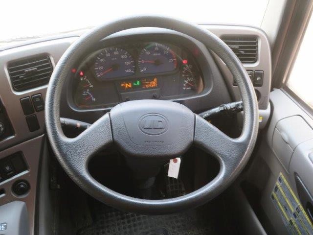 中古トラック UDトラックスアルミウィング #14