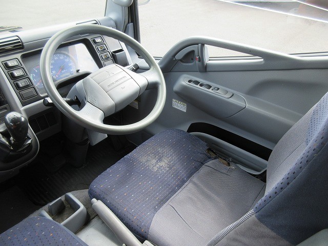 中古トラック 三菱ふそうアルミバン #14