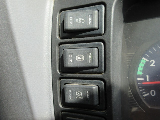 中古トラック 三菱ふそうアルミバン #18