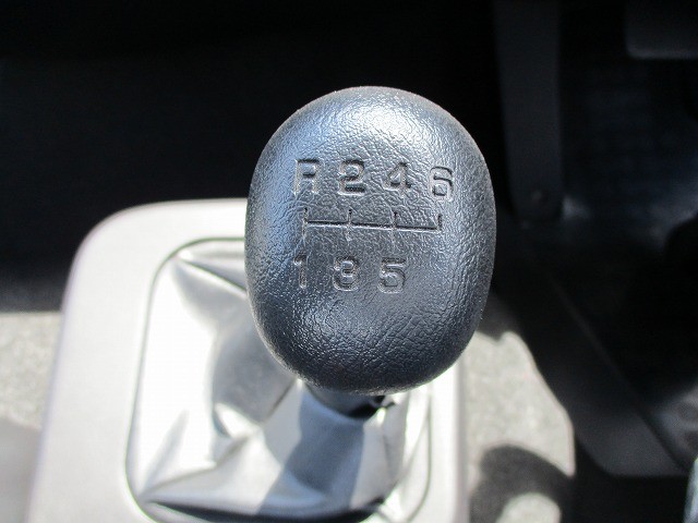 中古トラック 三菱ふそうクレーン付平ボディ #18