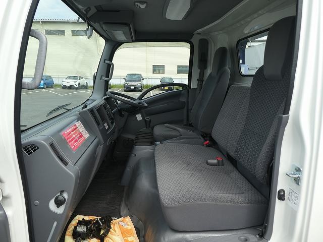 いすゞエルフ 小型車載車