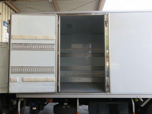 中古トラック 日野冷凍バン #8
