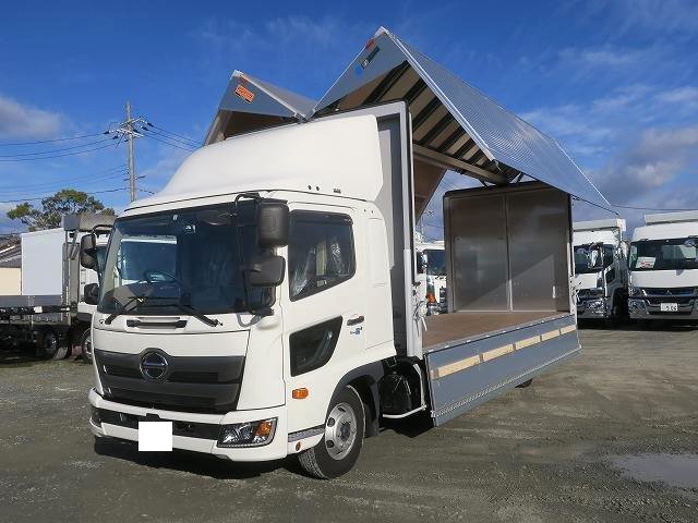 日野中型アルミウィング