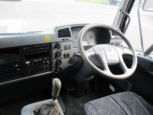 中古トラック 三菱ふそう冷凍バン #15