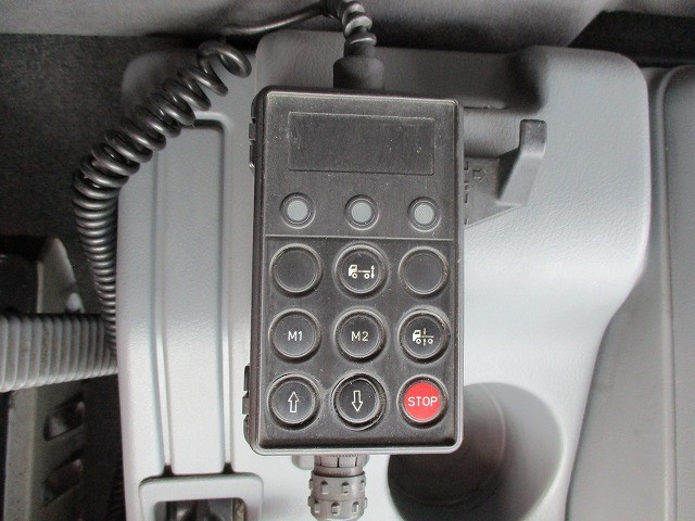 中古トラック 三菱ふそう冷凍バン #19