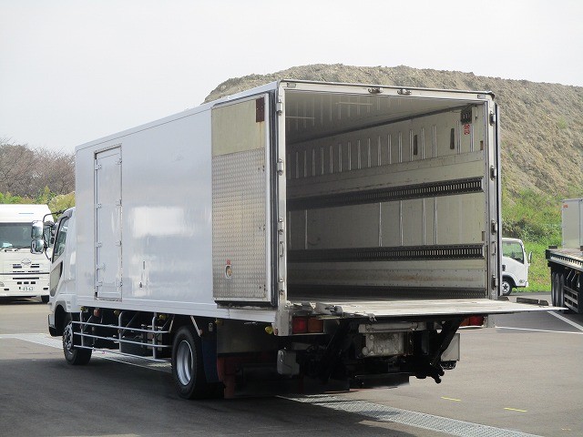 中古トラック 三菱ふそう冷凍バン #6