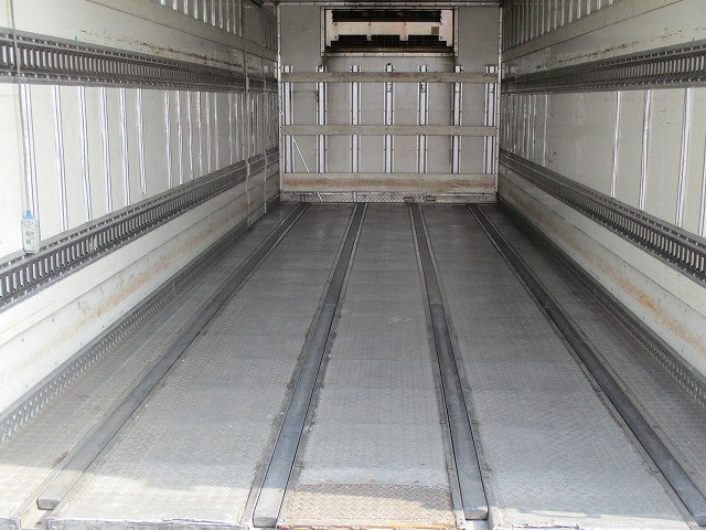 中古トラック 三菱ふそう冷凍バン #7