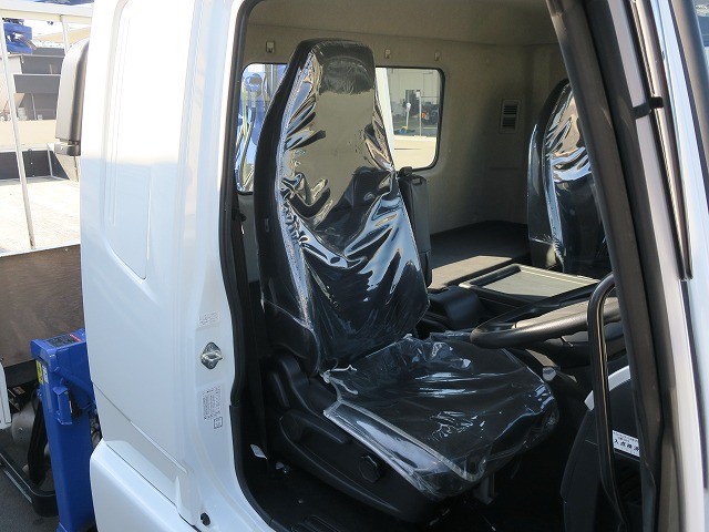 中古トラック 三菱ふそうクレーン付平ボディ #13