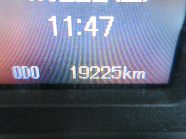 中古トラック 三菱ふそうクレーン付平ボディ #17