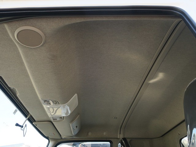 中古トラック 三菱ふそうクレーン付平ボディ #23