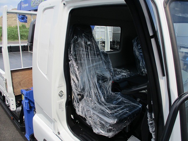 中古トラック 三菱ふそうクレーン付平ボディ #13