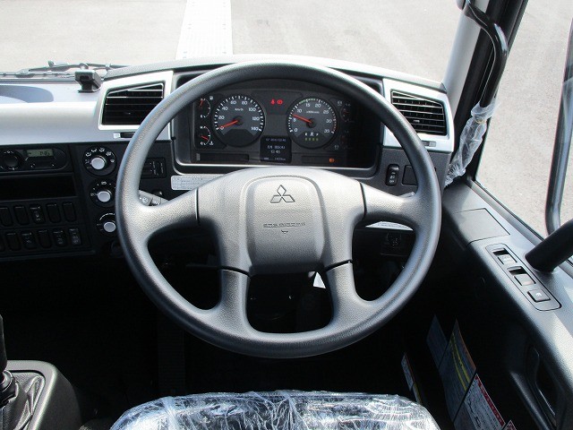 中古トラック 三菱ふそうクレーン付平ボディ #16