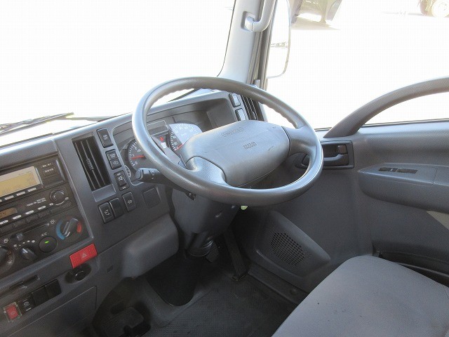 中古トラック いすゞアルミバン #16