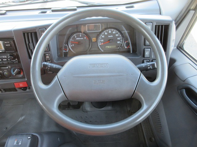 中古トラック いすゞアルミバン #17