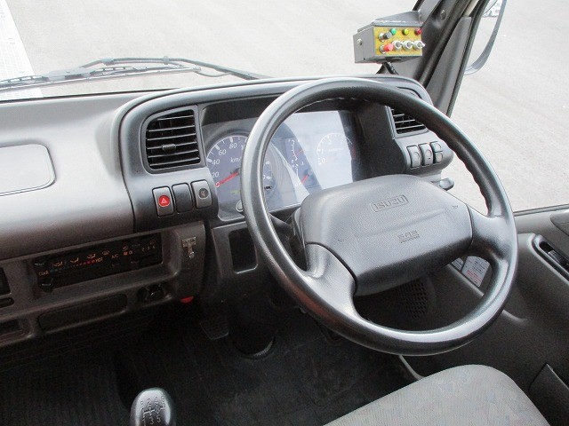 中古トラック いすゞパッカー車(塵芥車) #15