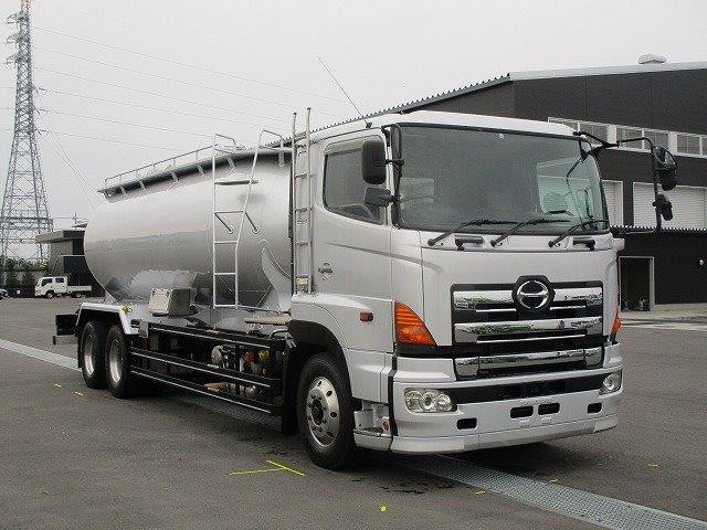 中古トラック 日野粉粒体運搬車 #2
