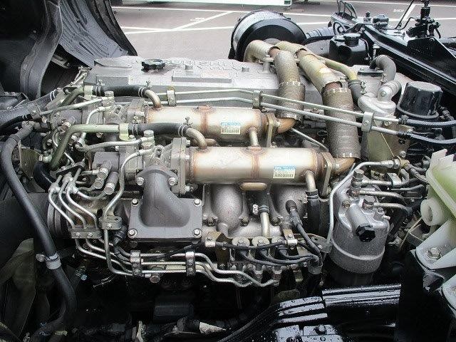 中古トラック 三菱ふそう粉粒体運搬車 #9