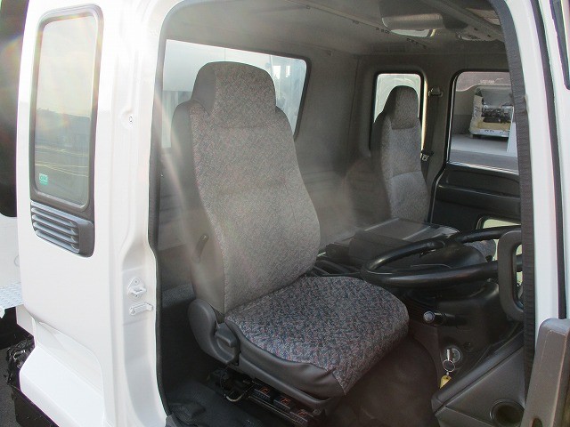 中古トラック いすゞパッカー車(塵芥車) #15