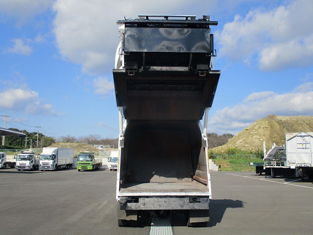 中古トラック いすゞパッカー車(塵芥車) #9
