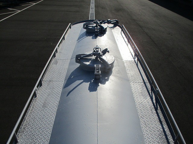 中古トラック 日野粉粒体運搬車 #6