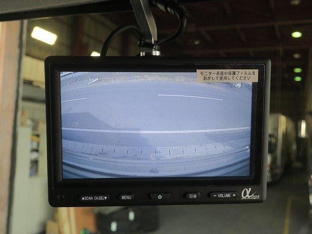 日野中型アルミバン