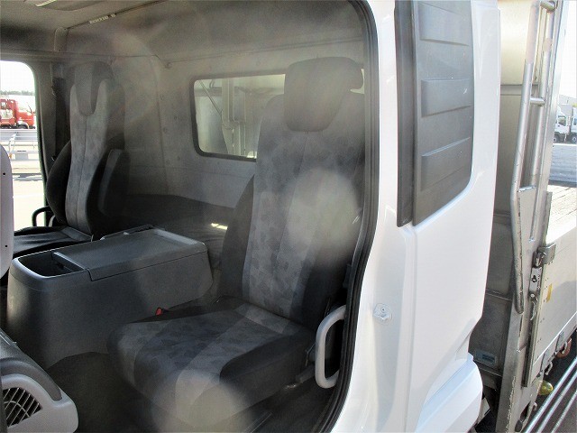 中古トラック UDトラックス平ボディアルミブロック #21