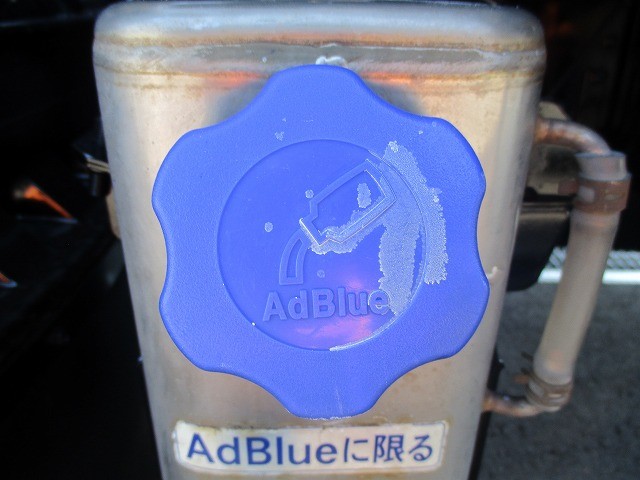 中古トラック UDトラックス平ボディアルミブロック #9