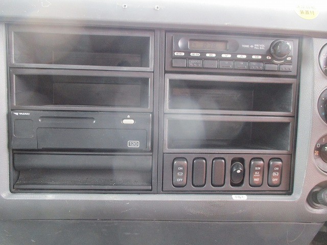 中古トラック 三菱ふそう平ボディ #19