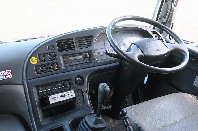 中古トラック いすゞミキサー車 #13