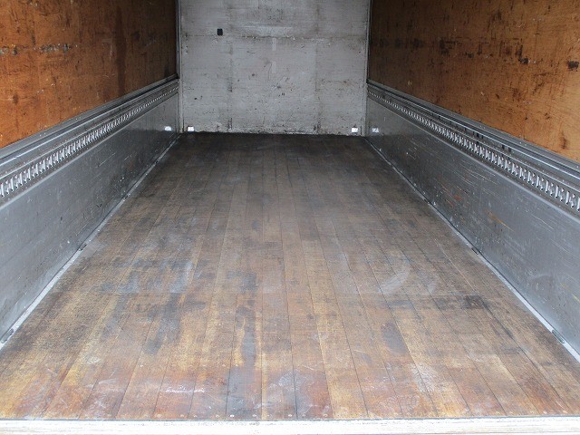 中古トラック いすゞアルミウィング ＃7