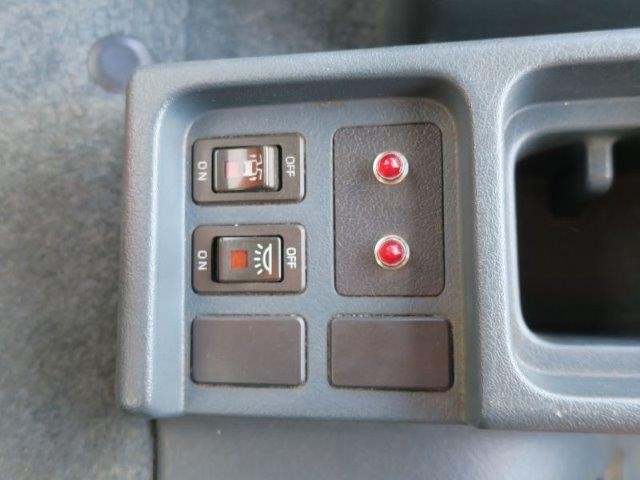 中古トラック UDトラックスアルミウィング #20